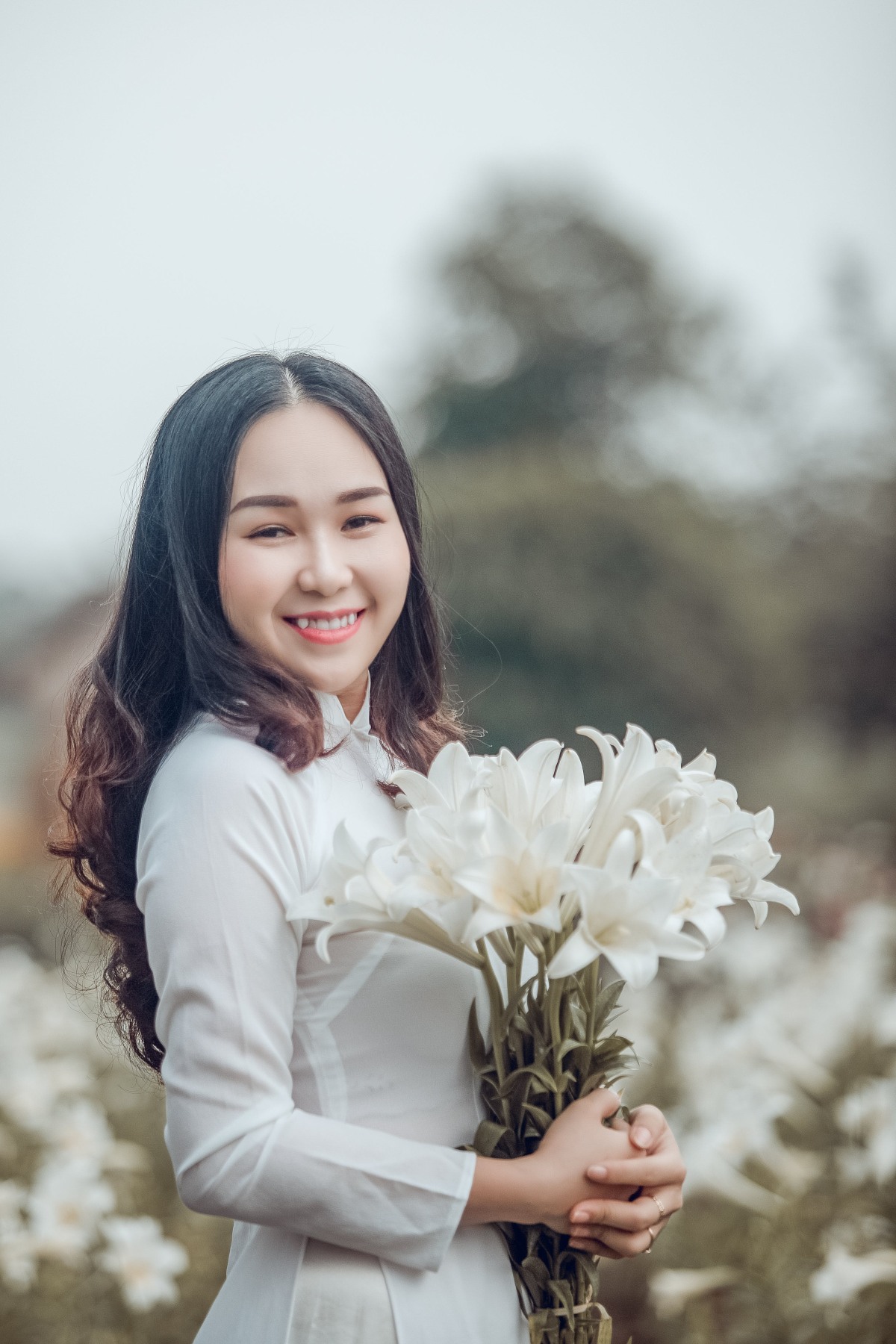 女性人物肖像图片 3013×4519免费图片