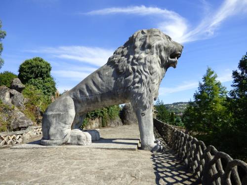 云南旅游十大景点排名，云南著名旅游景点排名