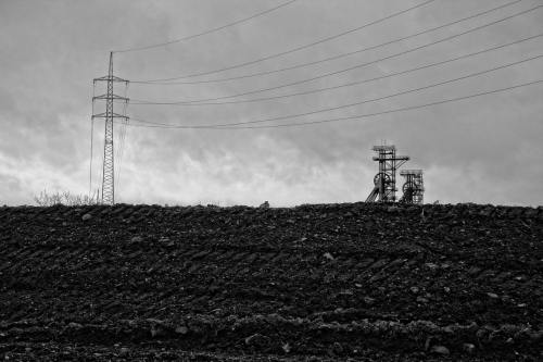 金赛纶老公晒结婚证明：她就是因为金秀贤而痛苦