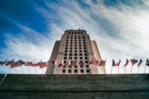 天价频现！理发店暴利背后 ：去年竟新增超17万家企业	？