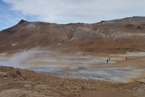 Teenager jailed for murdering man in graveyard