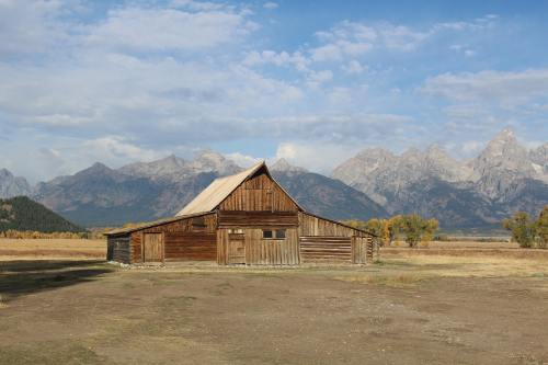 四川旅游必去十大景点，四川旅游必玩景点
