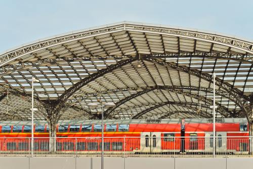 吴艳妮超越日本名将成为亚洲第一，本人喊话：希望对手放马过来