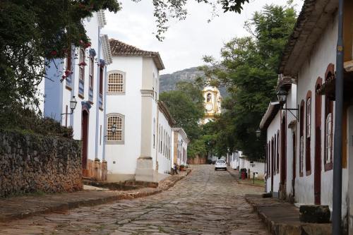 平安产险湖北分公司深化医险融合，实现医疗救治与保险理赔无缝衔接