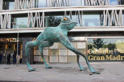 俄军轰炸机在波罗的海中立海域上空完成飞行