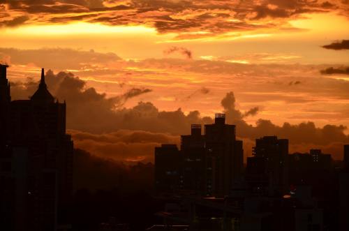 Grandsons vow to continue Capes' shot put legacy