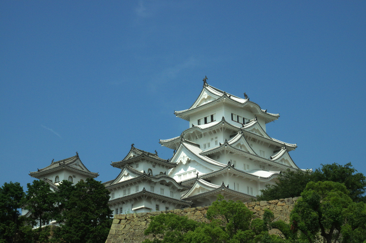 日本姫路城天守阁建筑免费图片