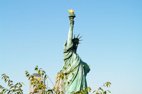 日本台场海滨公园的自由女神像