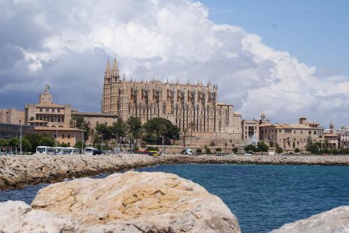 Who's who in Canada's federal election