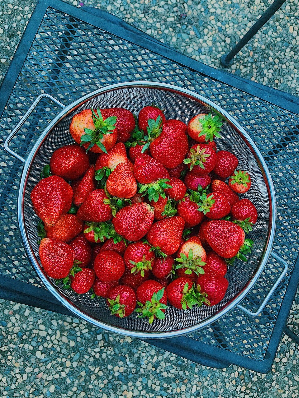 新鲜草莓免费图片