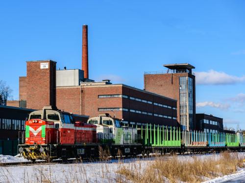 工厂的火车图片