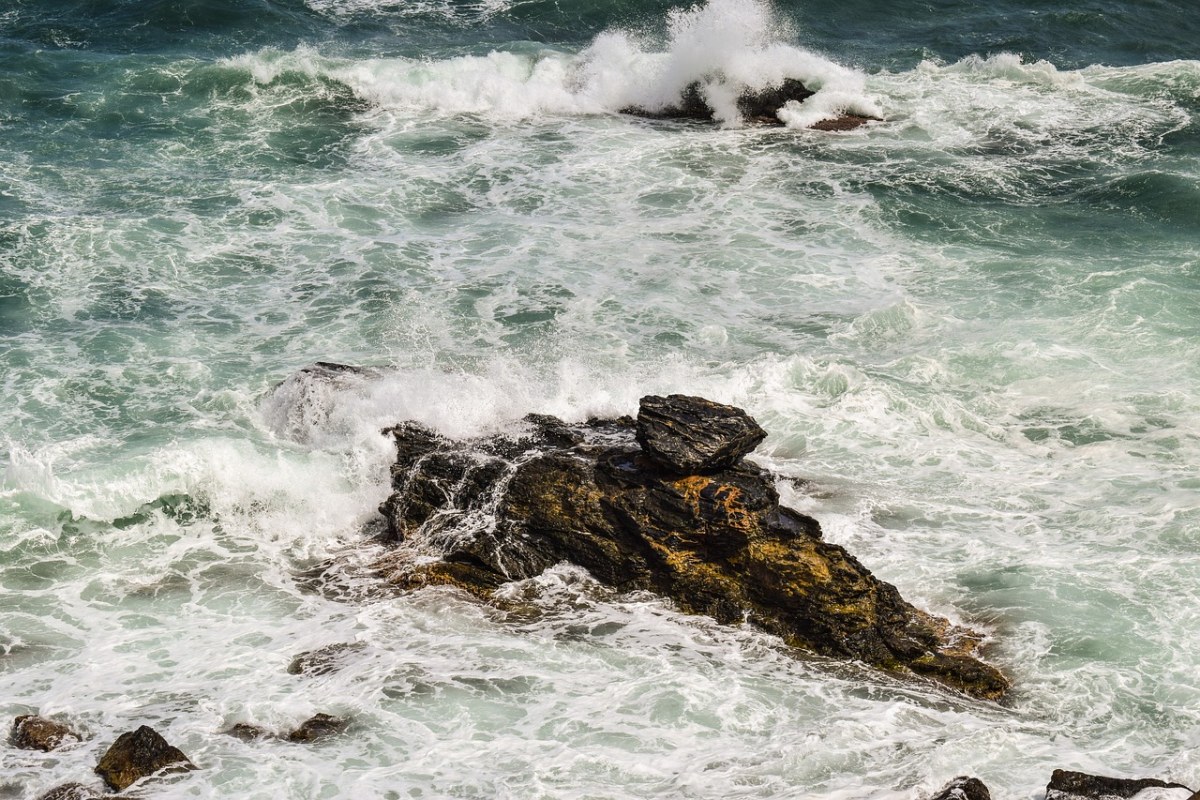 石、海、波免费图片