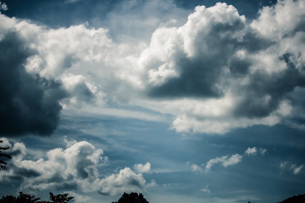 云、蓝色的云、美丽免费图片