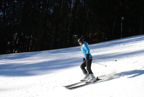 滑雪者、滑雪运行、滑雪区域