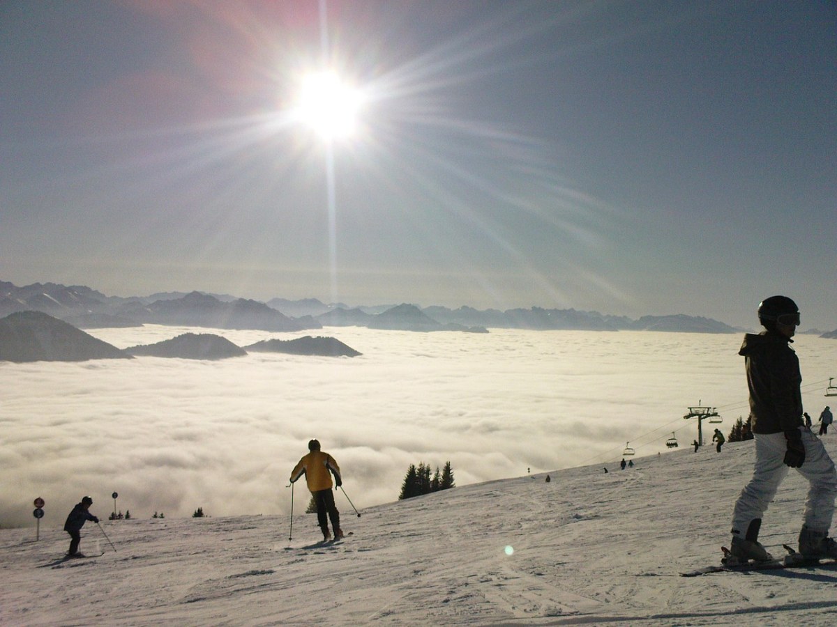 雾、滑雪、太阳免费图片