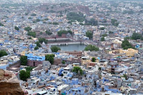 《全职高手》团队致歉，误发《黑神话：悟空》混剪视频引热议