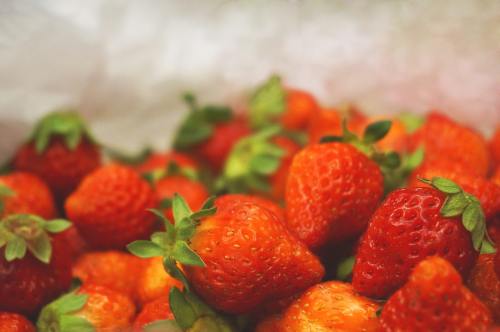 草莓、水果、浆果