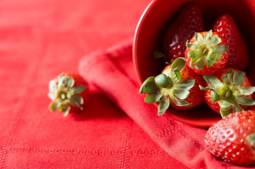 红色、草莓、浪漫