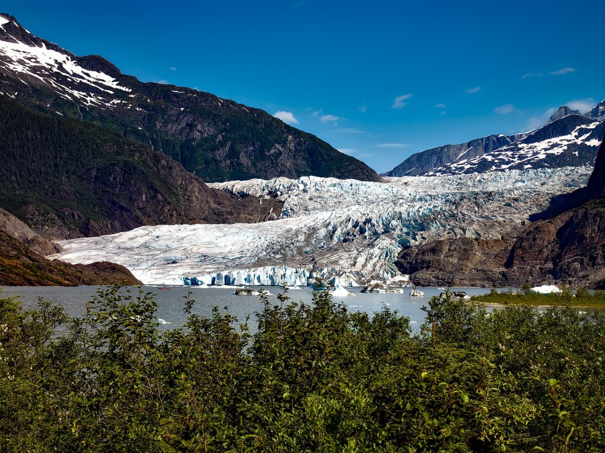 门登霍尔冰川、阿拉斯加州、冰免费图片