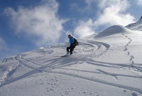 滑雪、穷乡僻壤Skiiing、出发