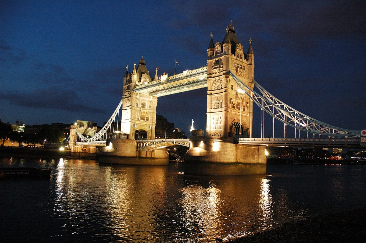 伦敦、海旁、伦敦塔桥免费图片