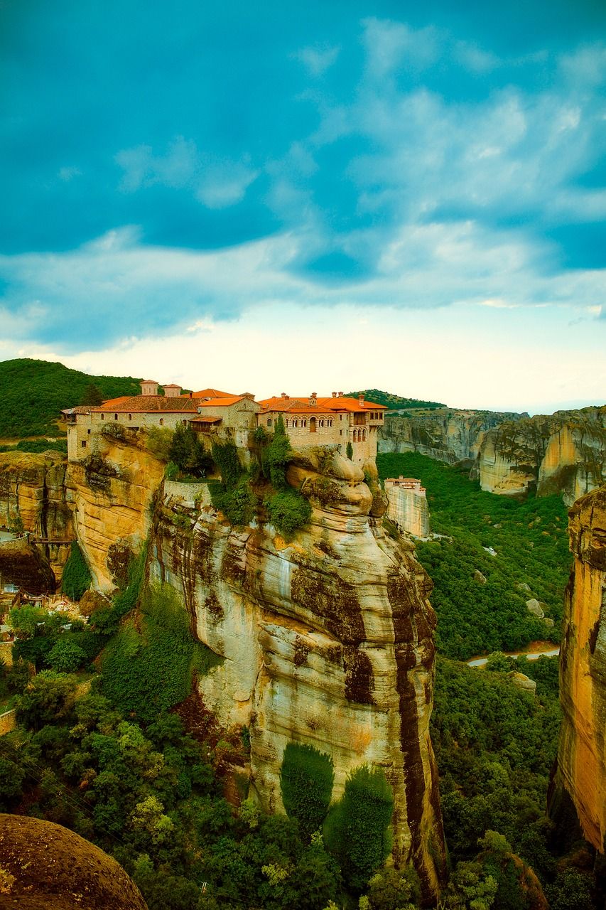 米特奥拉西班牙村