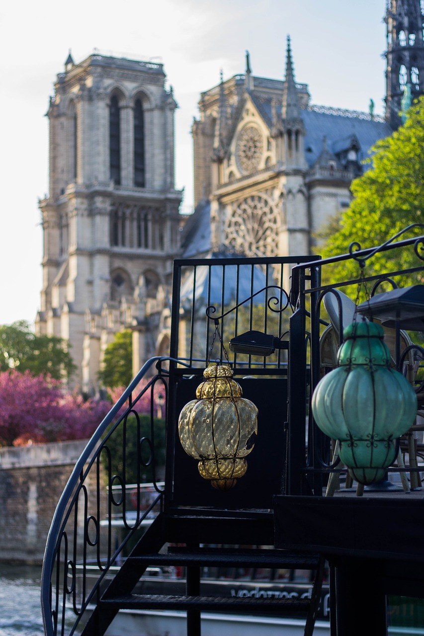巴黎、夏季、灯免费图片
