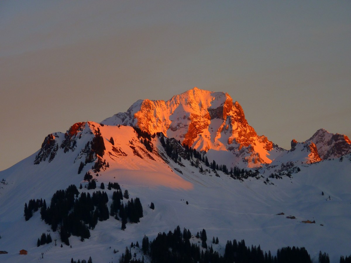 Alpenglühen、红色、高山免费图片