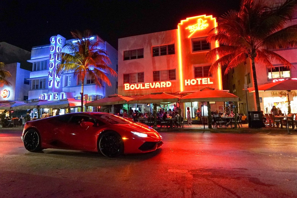 迈阿密、霓虹灯、车免费图片