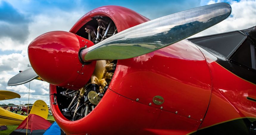 酿酒飞机螺旋桨