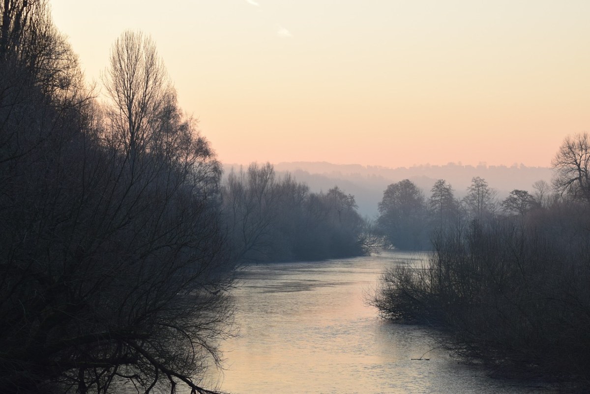 河、冷免费图片
