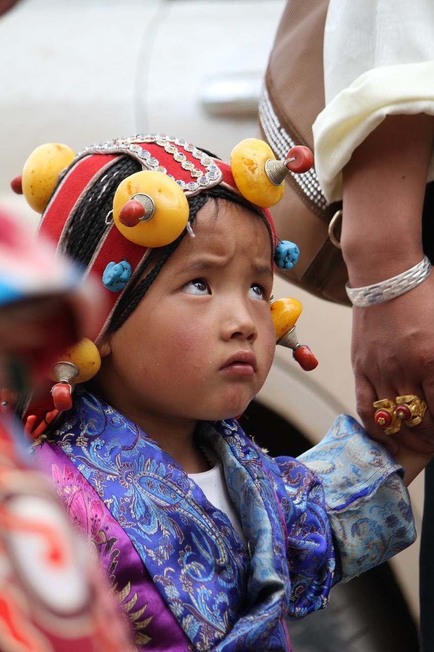 人物、西藏民族免费图片