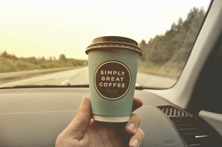 咖啡杯、咖啡、汽车