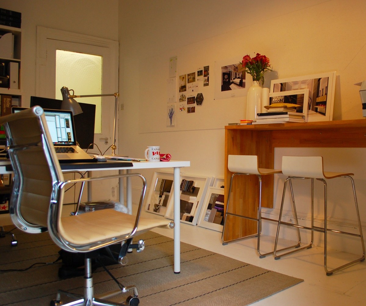 家庭办公室,小型办公室,电脑椅
