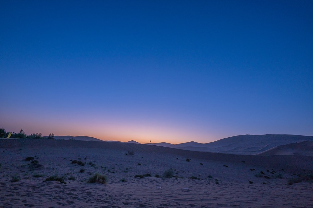 晚上、沙漠免费图片