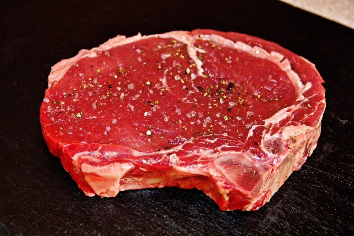 食物肉类新鲜牛肉牛排肋眼迷迭香西餐西餐牛排图片下载 - 觅知网