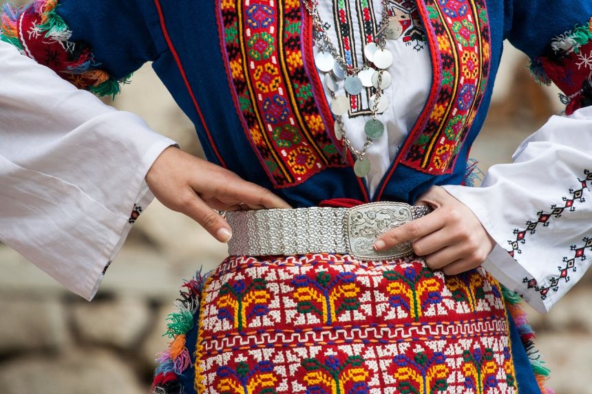 保加利亚民族服装传统衣服