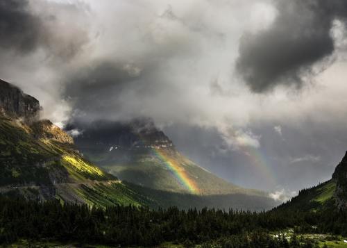 山脉、谷、彩虹