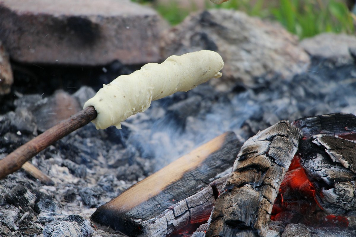 棍子面包、营火、火免费图片