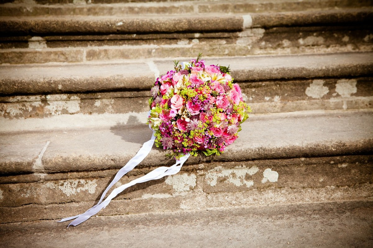 鲜花、新娘花束、婚礼免费图片