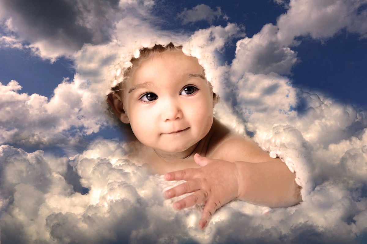 婴儿、云、天空免费图片