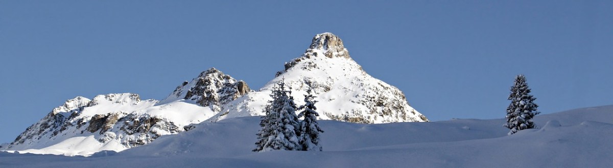 七月过、帕斯山、雪免费图片