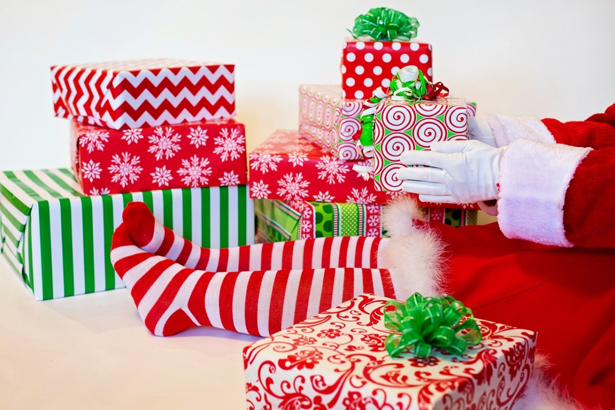 圣诞老人的小精灵、礼物、礼品免费图片