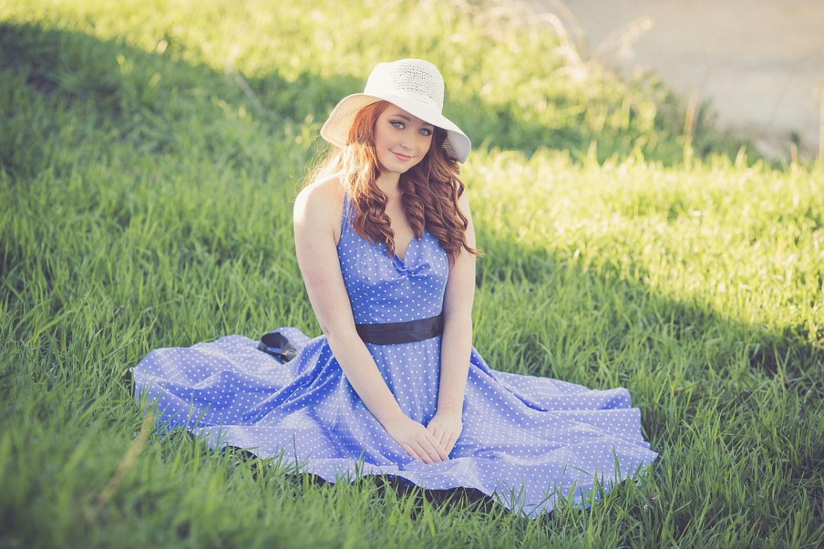 蓝色、连衣裙、帽子免费图片