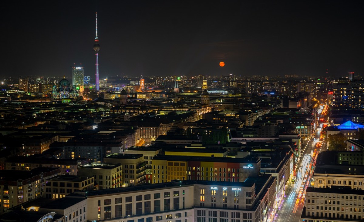 柏林、夜间照片、长时间曝光免费图片