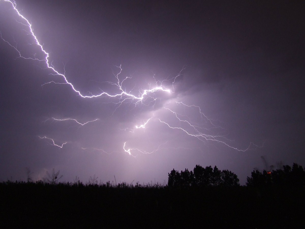 闪电、风暴、晚上免费图片