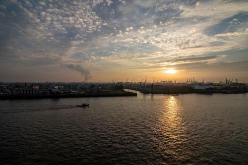 5a甲级写字楼（重庆5a甲级写字楼）