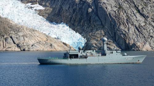 海军舰艇、海岸警卫队、冰川